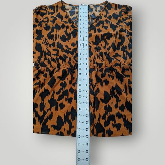 Shein CURVE Women's PLUS 3XL Leopard Print STRETCH Lightweight Blouse Top - Picture 8 of 13